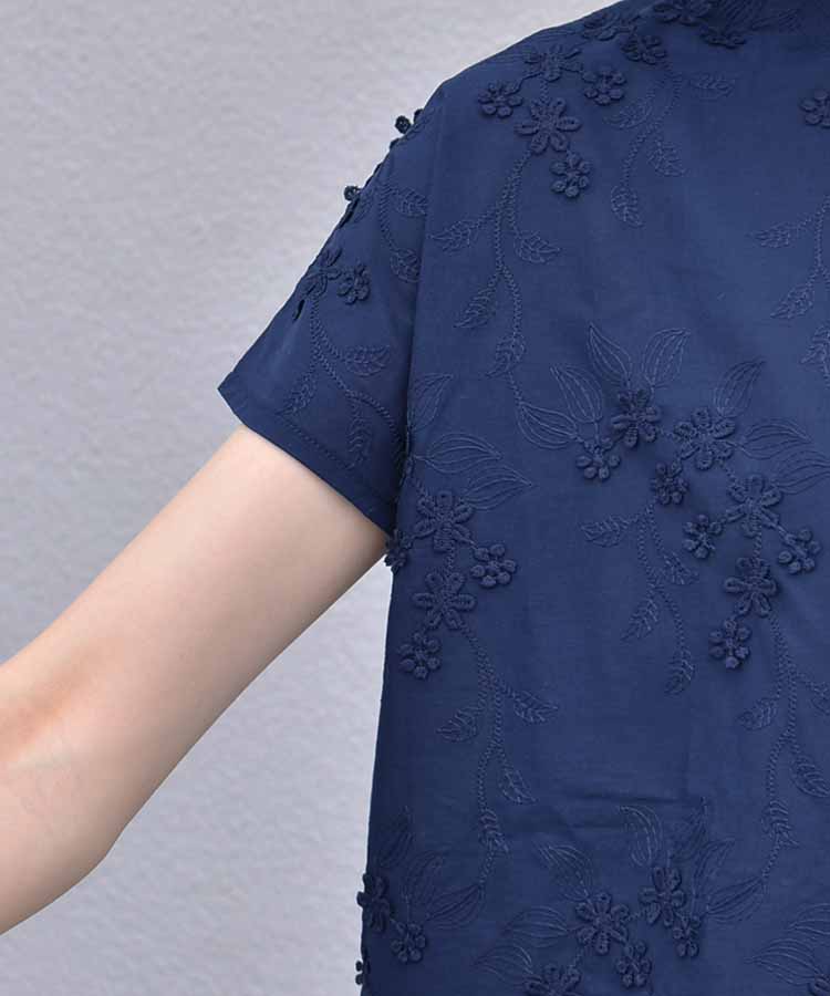 フラワー3D刺繍TシャツNO1