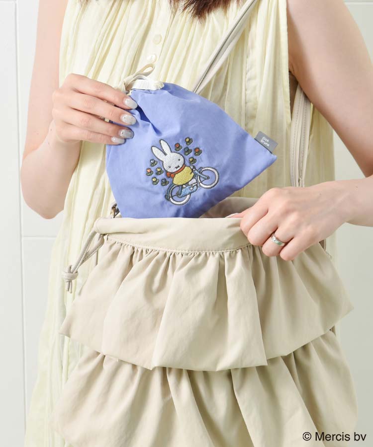 BRUNA MOTIF EMBROIDERY巾着