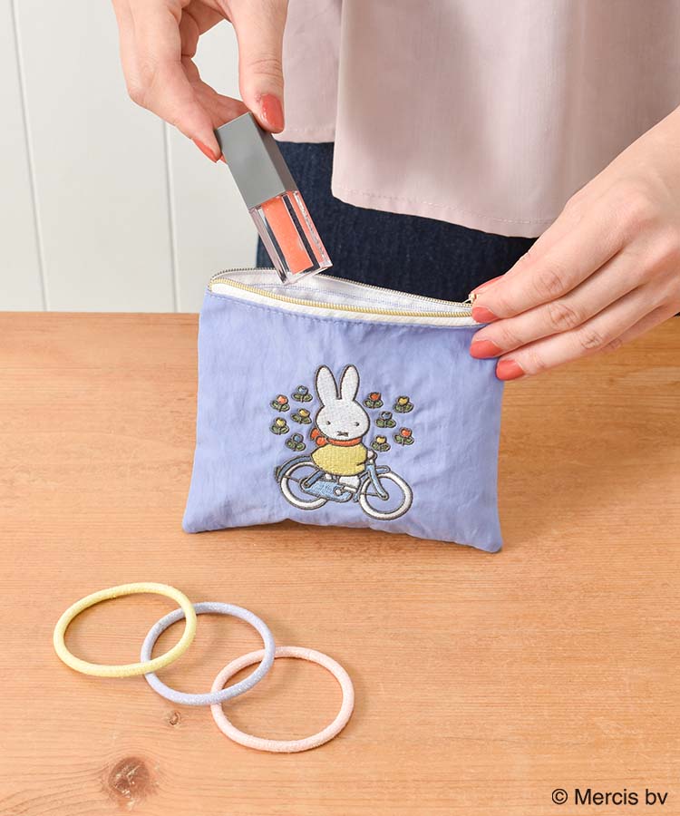 BRUNA MOTIF EMBROIDERYミニフラットポーチ