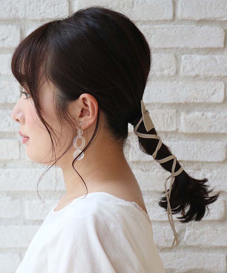 ≪SALE≫レザー調ヘアカフリボン