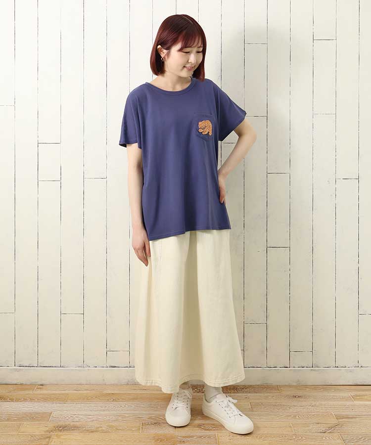 ≪SALE≫木彫りのクマサガラTシャツ