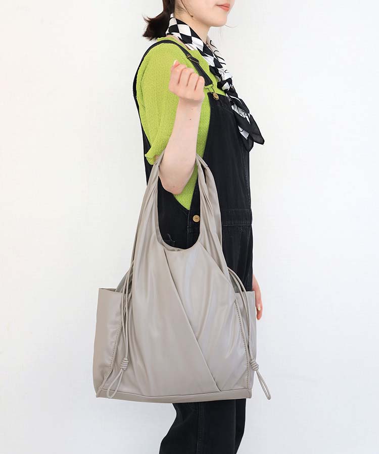 ≪SALE≫スリットファスナートート