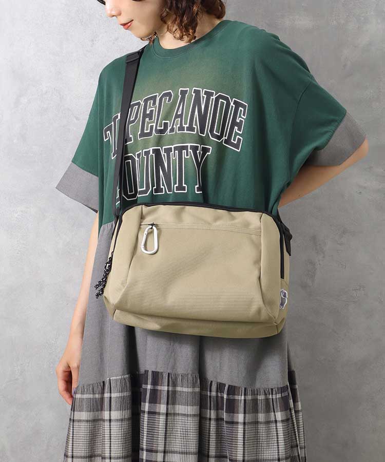 Bouncy.仕切りショルダー