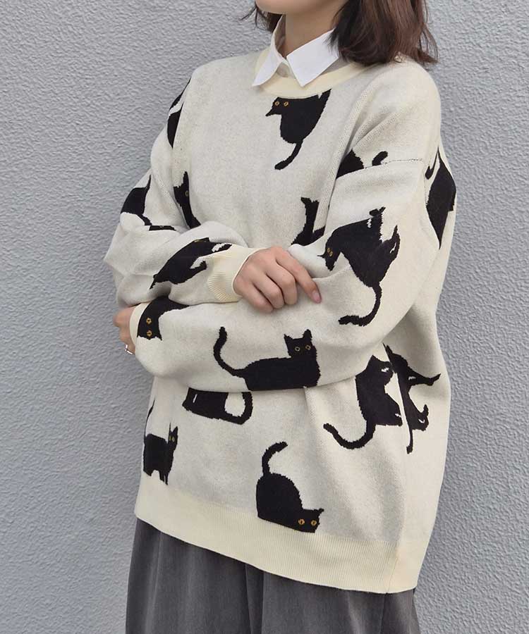 【WEB限定】アニマル総柄ニット