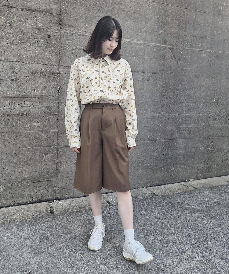 総柄プリントシャツ