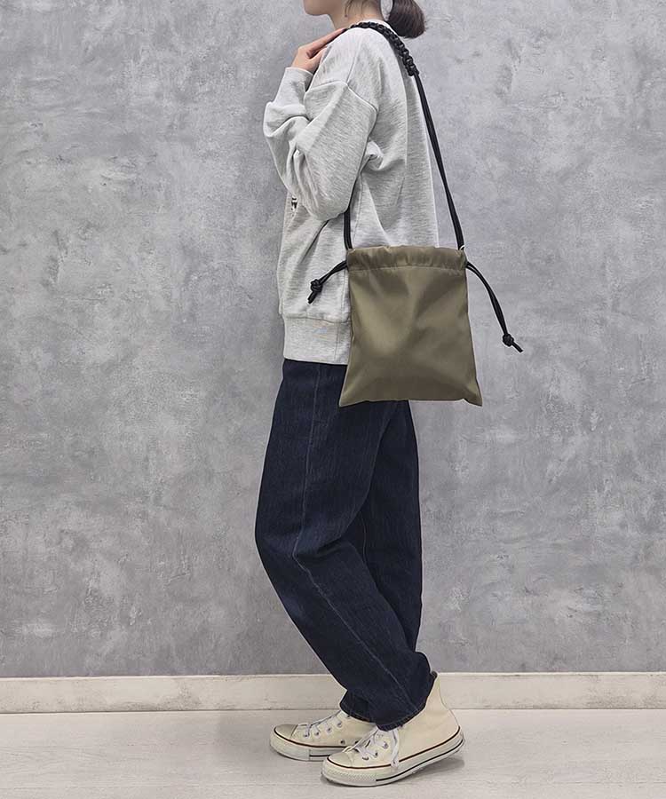 編み込み巾着ショルダー