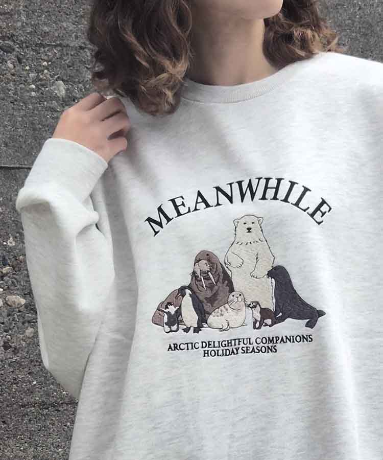 アニマル刺繍スウェット