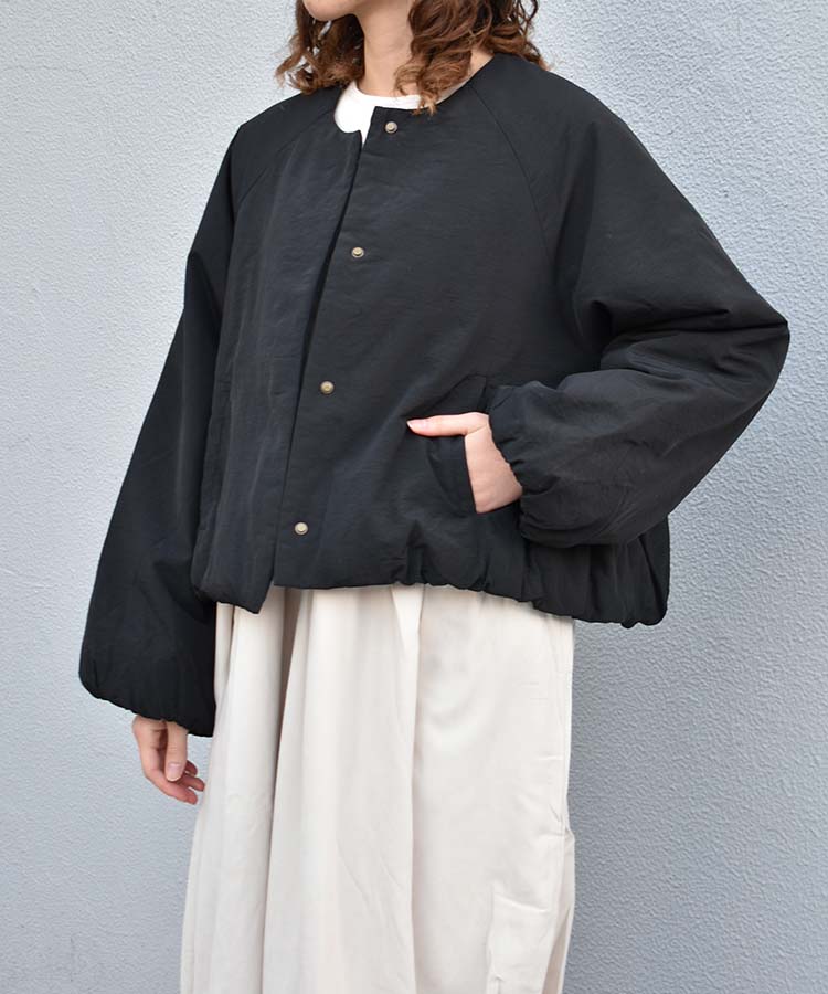 中綿ショートコート