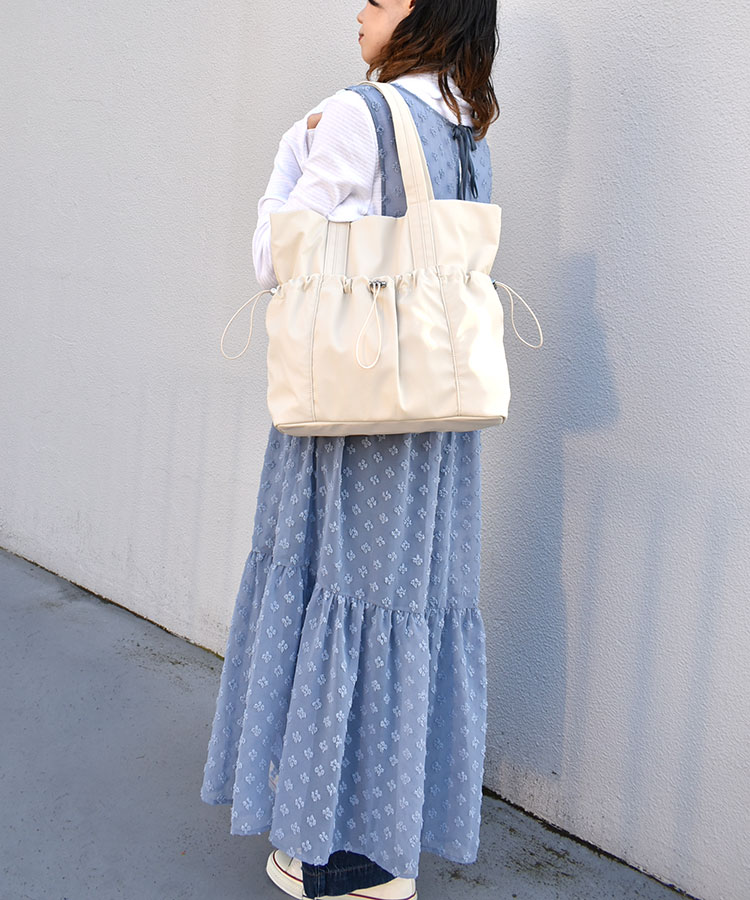 ギャザードポケットトートバッグ