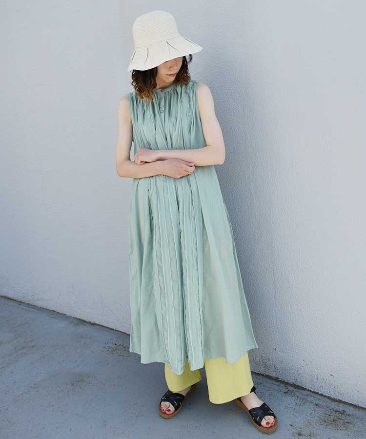 ノースリーブワンピース