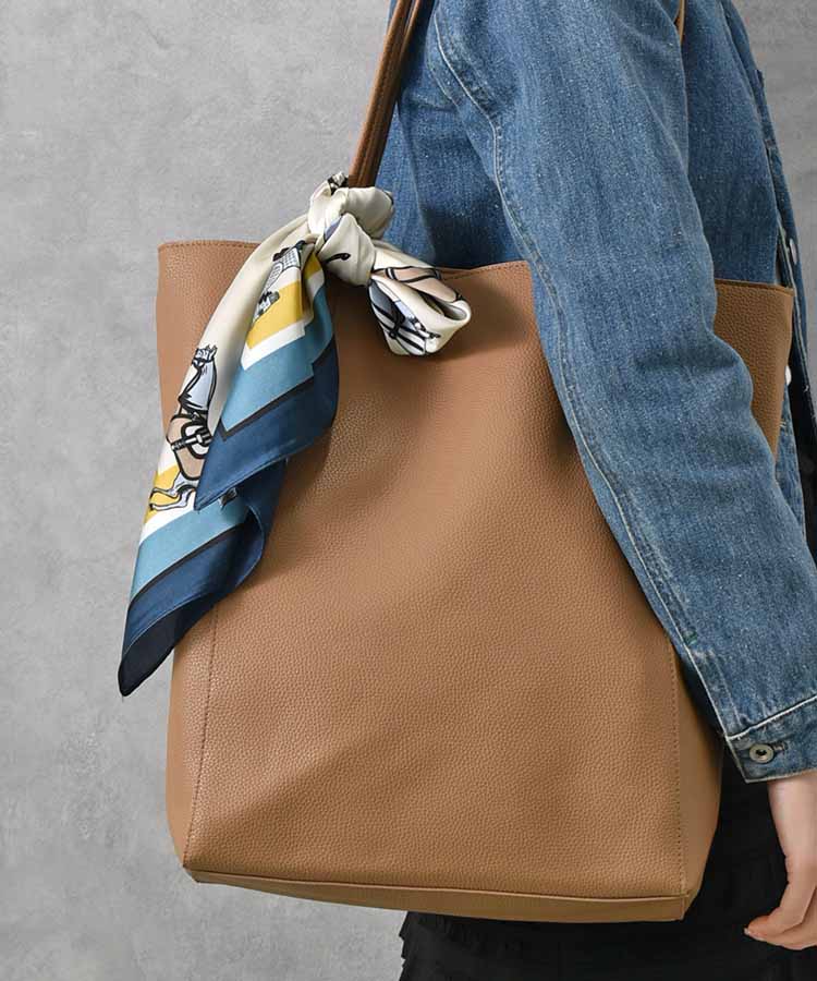 うま柄スカーフ