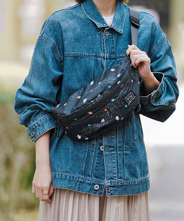 KiUウォータープルーフボディバッグ