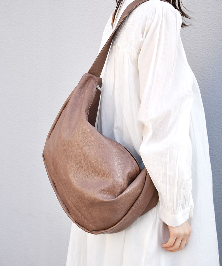 くしゃっと大きめショルダー