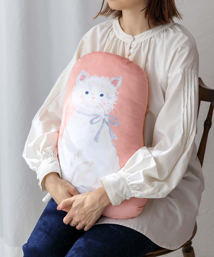 【WEB予約 3/11～順次発送】利光春華ダイカットクッション