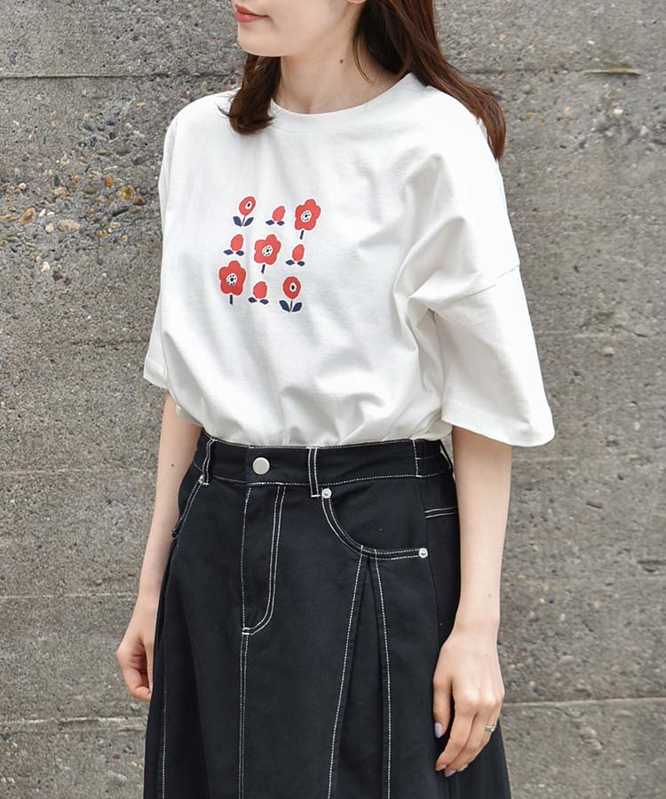 フラワーコットンＴシャツ