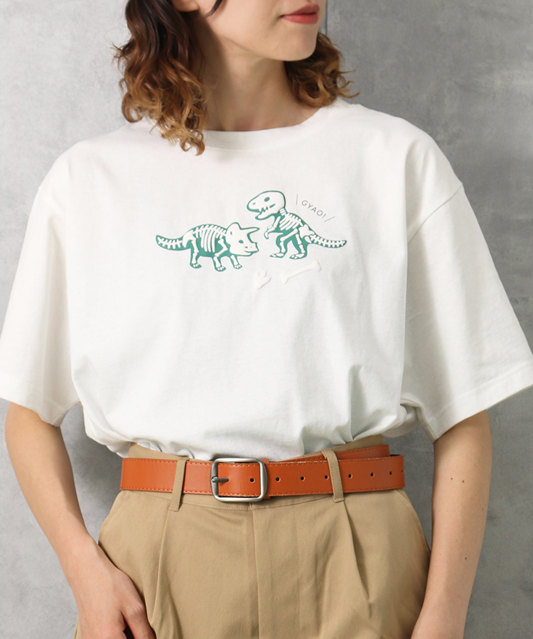 恐竜ぷっくりTシャツ