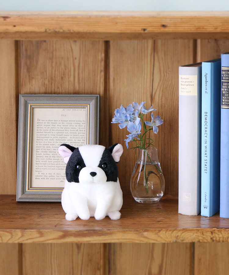 ぽちゃいぬぬいぐるみ