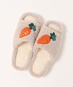 ベージュにんじん