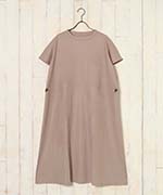 ベージュ