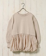 ベージュ