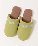 ライトグリーン