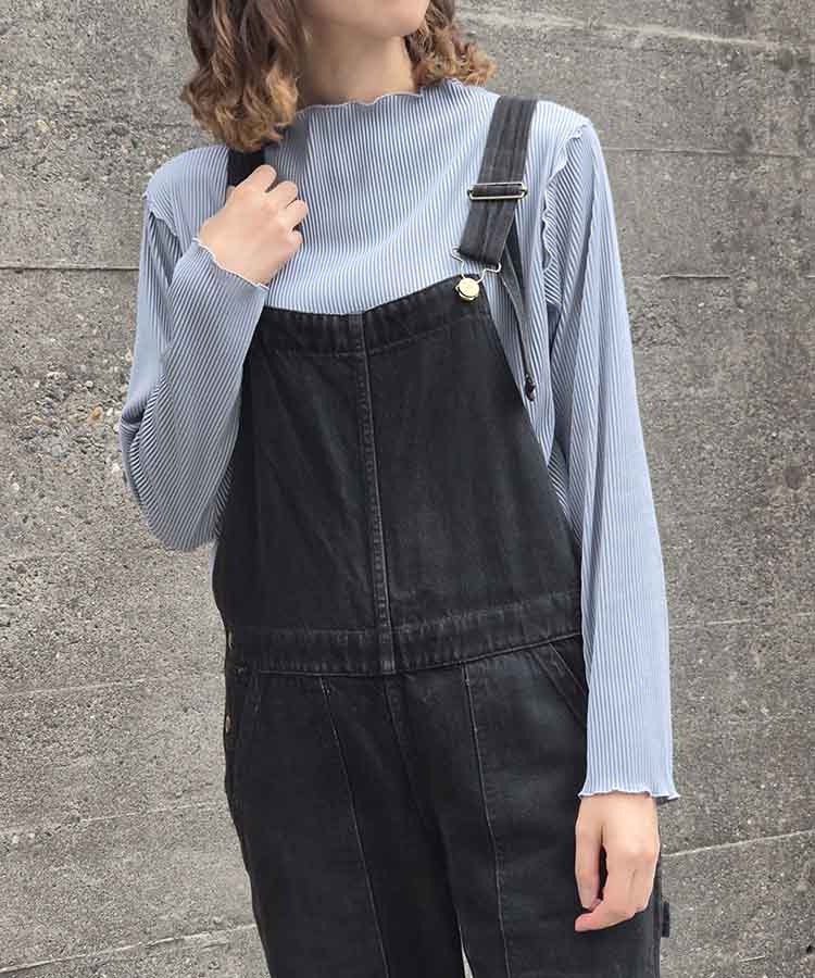 カットプリーツメローボトルネックプルオーバー