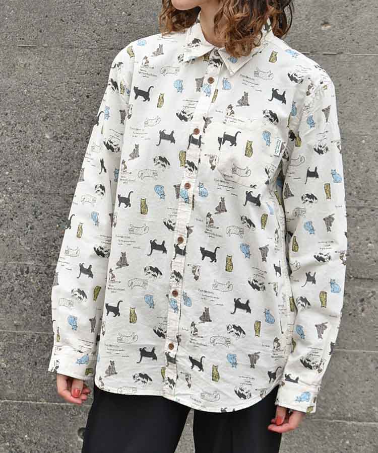 総柄プリントシャツ