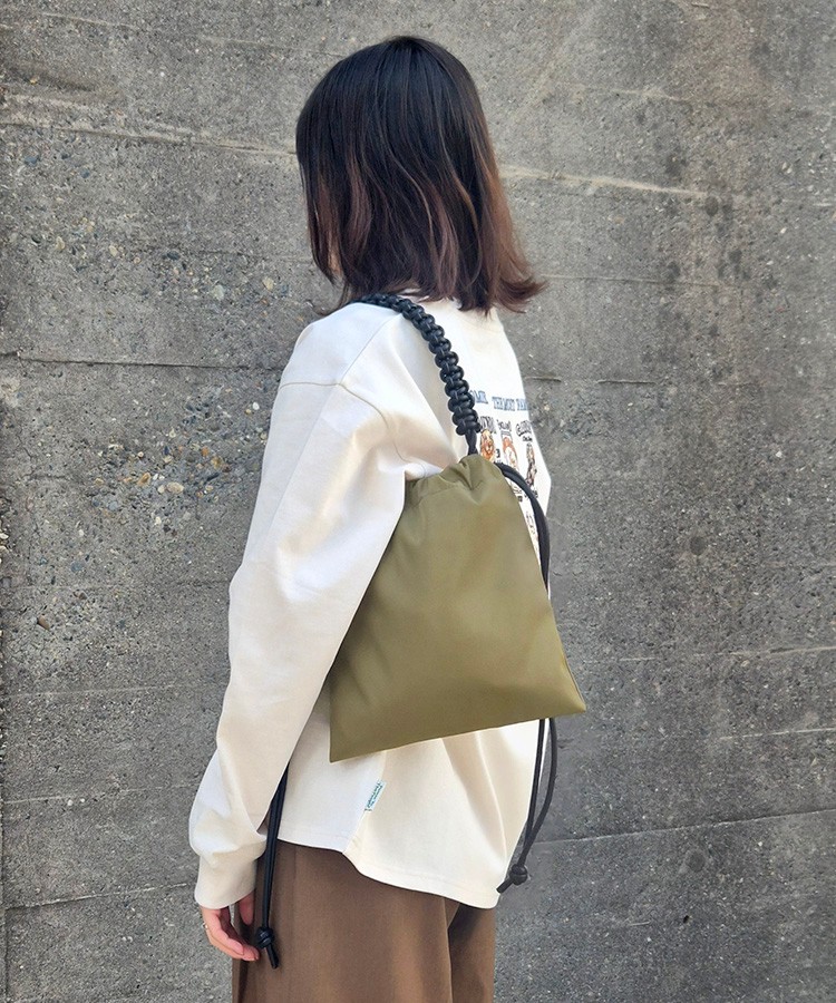 編み込み巾着ショルダー