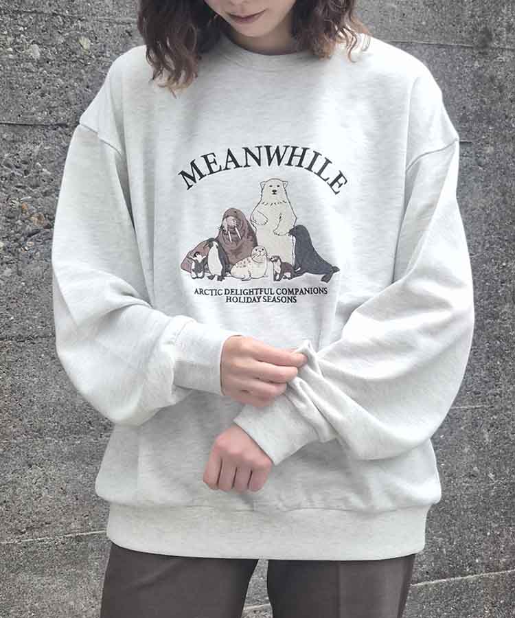 アニマル刺繍スウェット