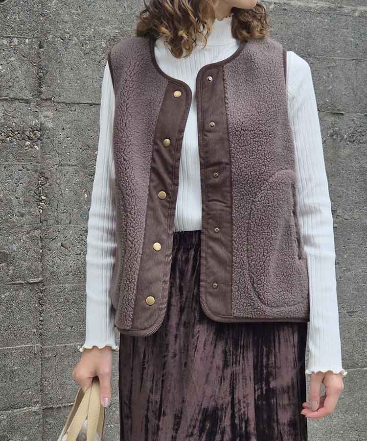 ボア無地ベスト