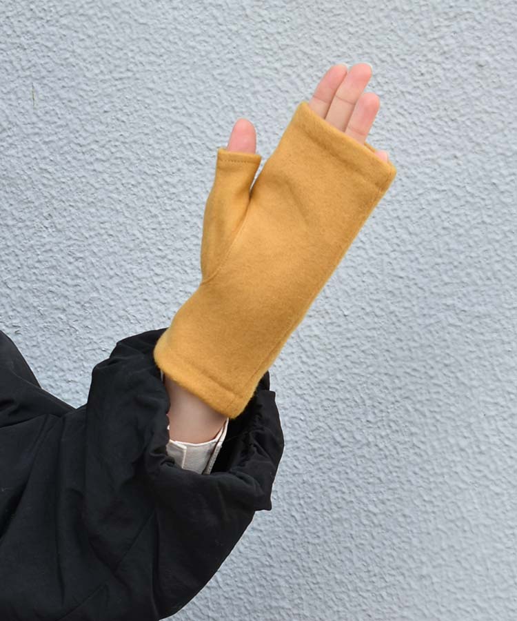 雪柄フィンガーレスグローブ