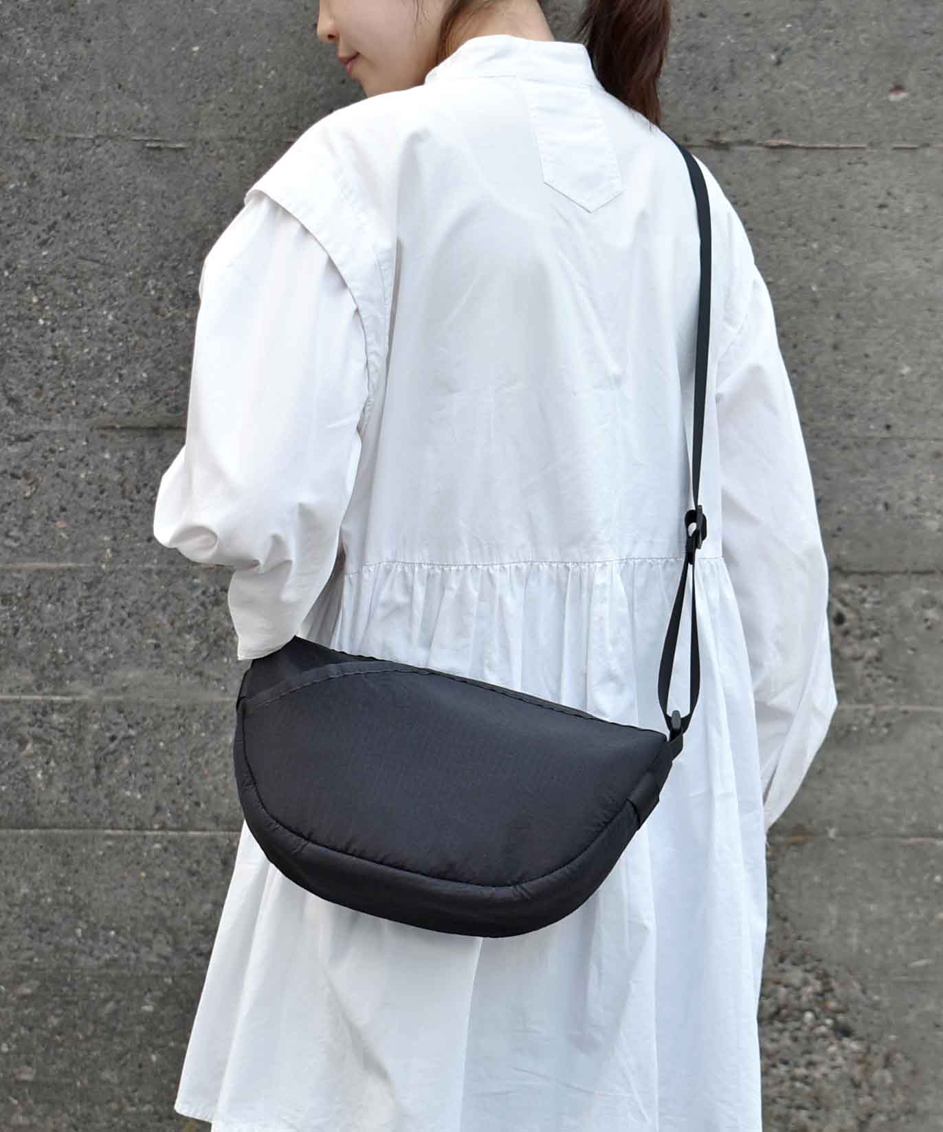 ライトパデックスハーフサークルショルダー