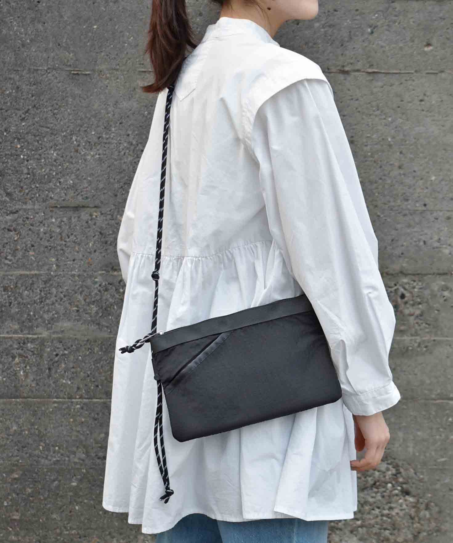 ライトパデックスサコッシュ