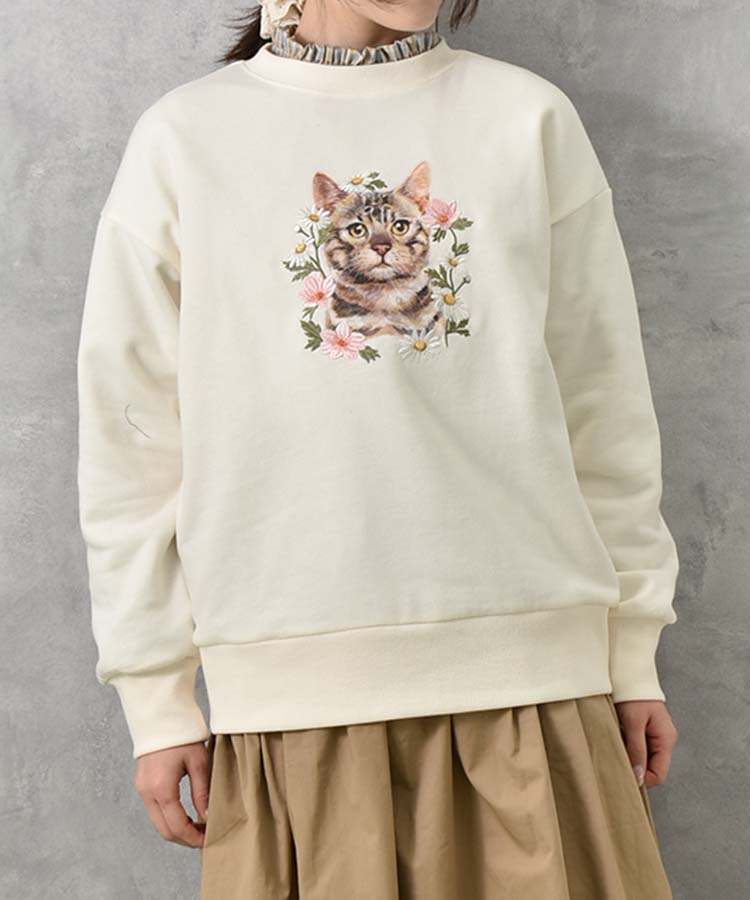 le petaleトラネコフラワー刺繍スウェット