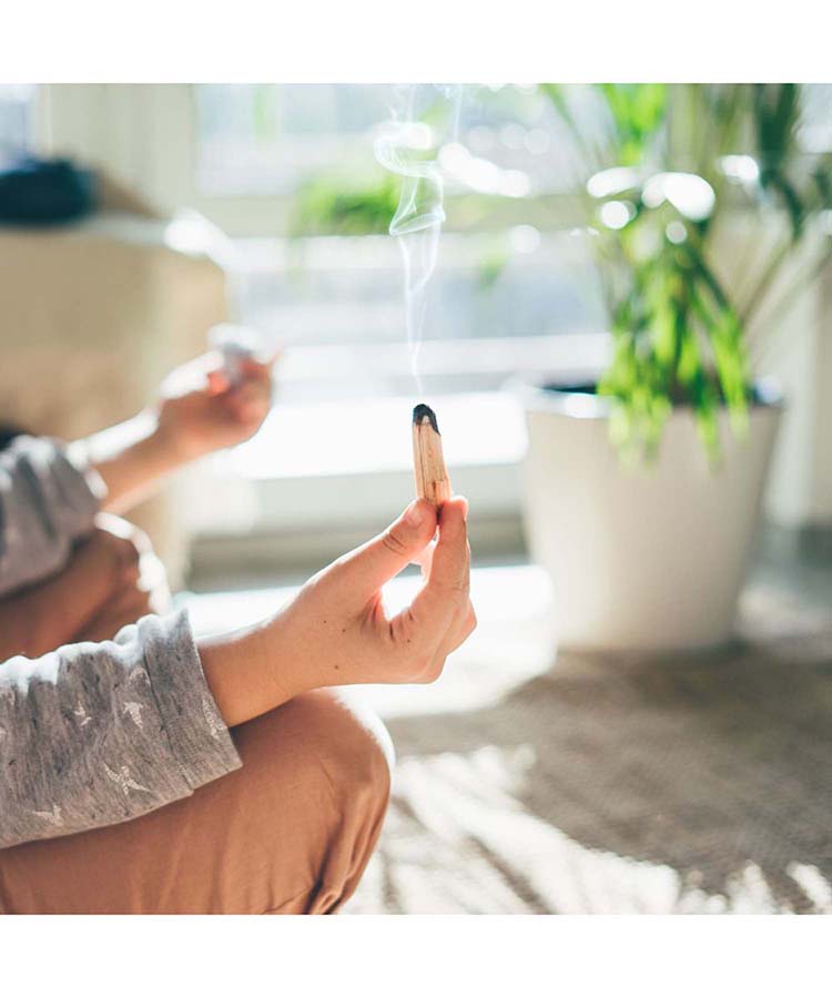 Positive Energy Palo Santoホルダーブーケセット