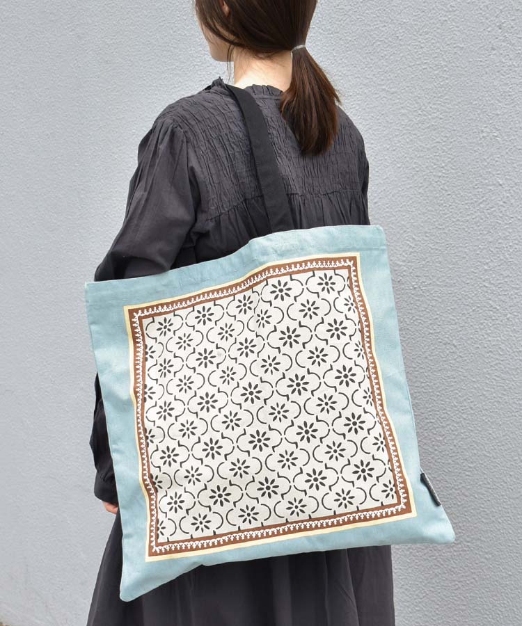 スクエアビッグトート