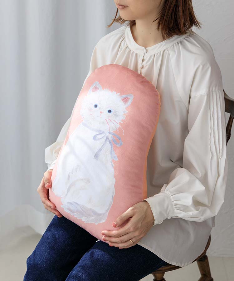 【WEB予約 3/11～順次発送】利光春華ダイカットクッション