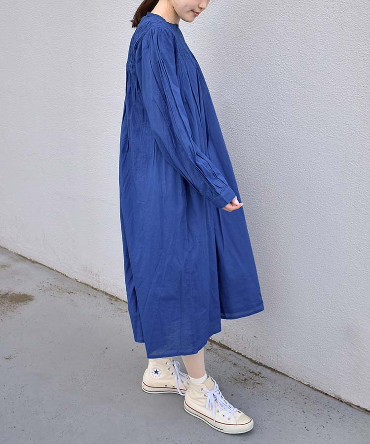 ロングスリーブシャーリングワンピース