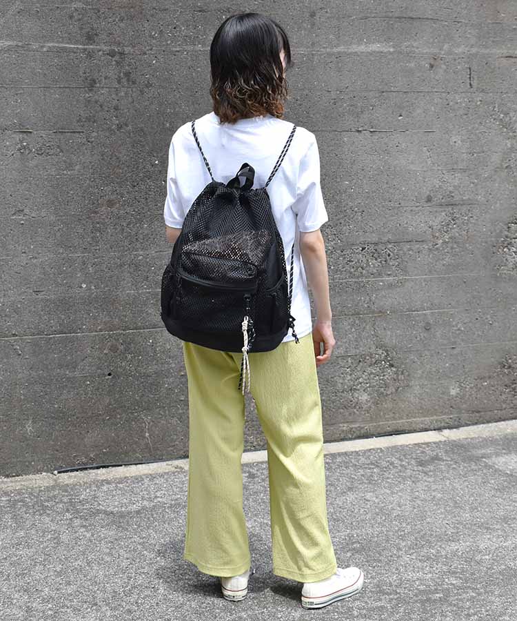 メッシュリュック