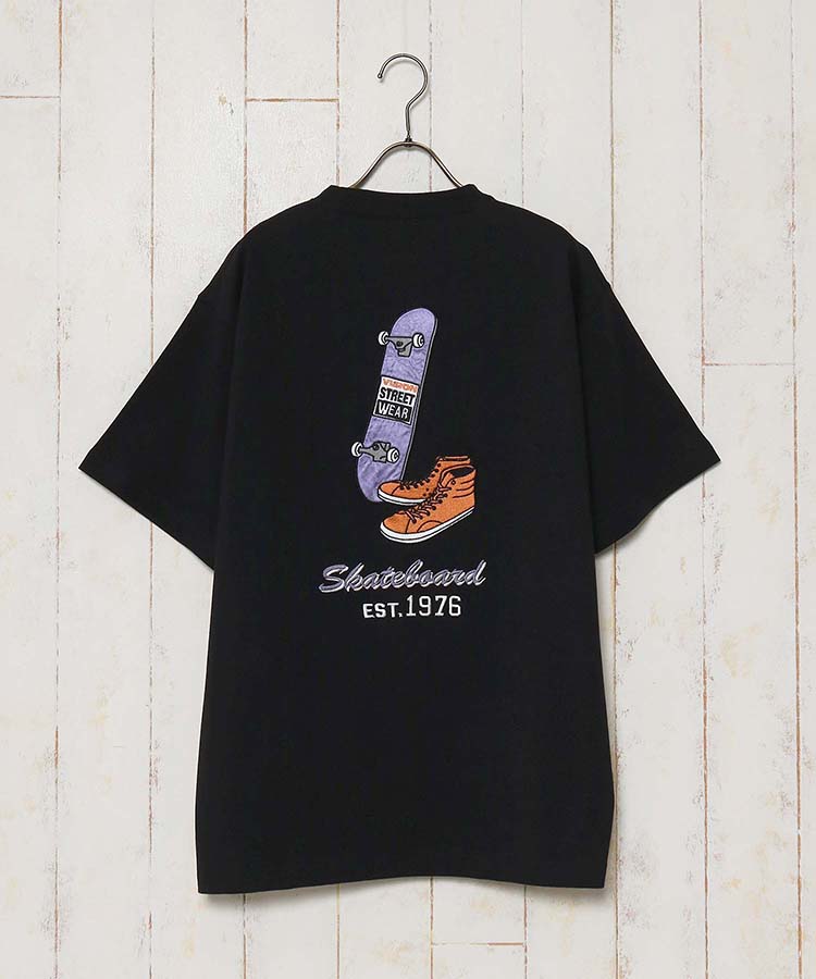 ≪SALE≫スケートサテンワッペンイラストTシャツ