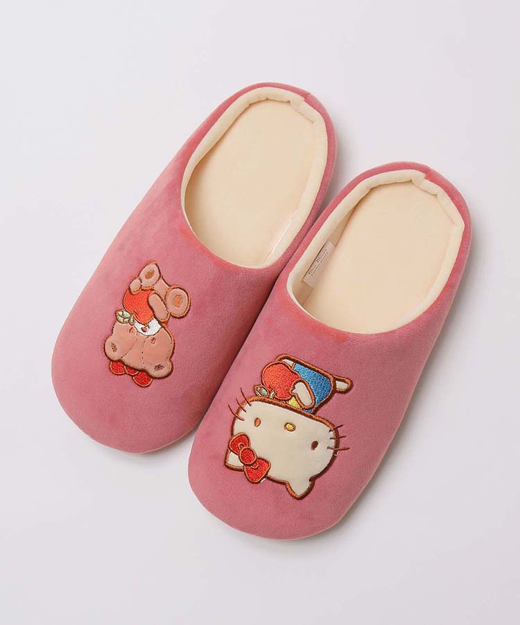 ≪SALE≫サンリオキャラクターズフルーツ刺繍ルームシューズ