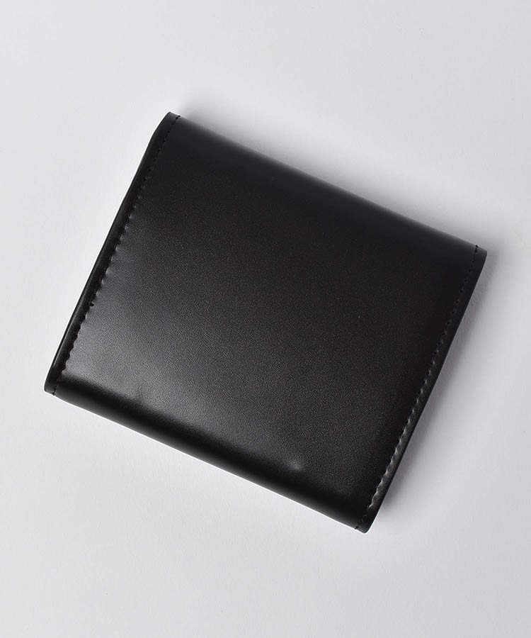 レター型三つ折り財布