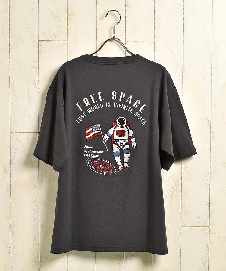 ≪OUTLET≫スペース刺繍Tシャツ