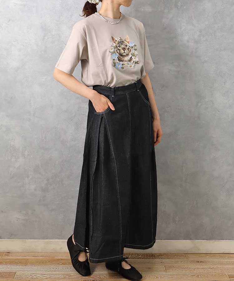 le petaleトラネコフラワー刺繍Tシャツ
