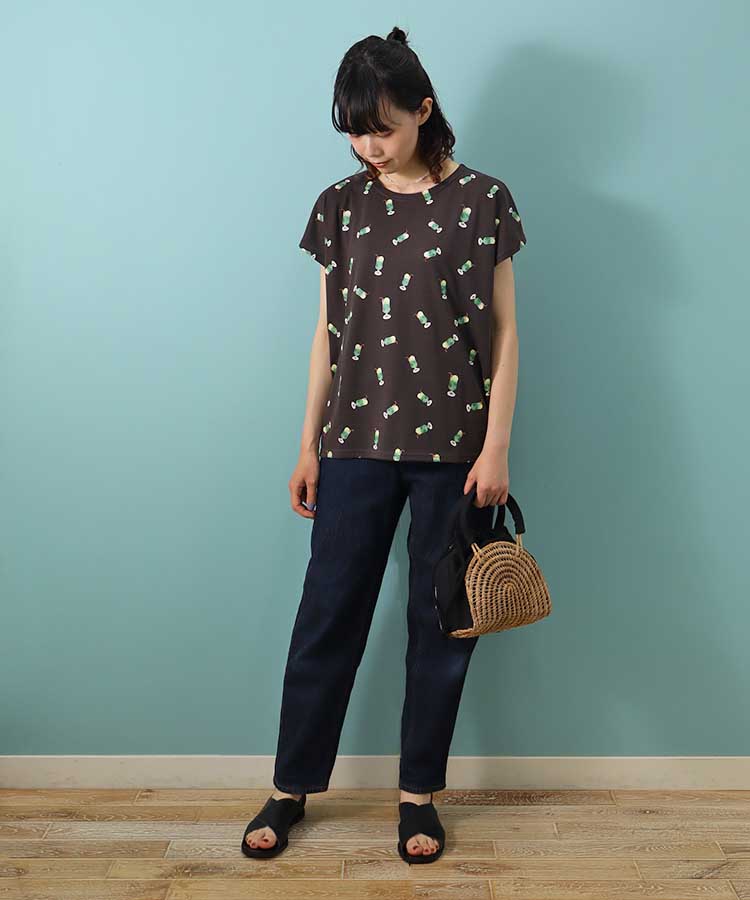 クリームソーダ総柄Tシャツ