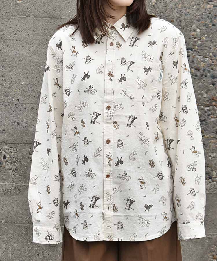 総柄プリントシャツ