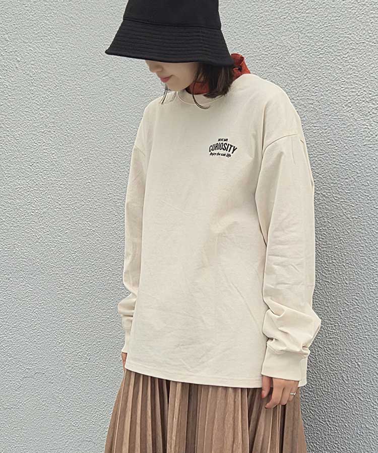 クロネコ刺繍ロンT