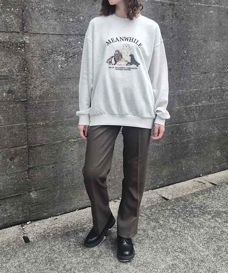 アニマル刺繍スウェット