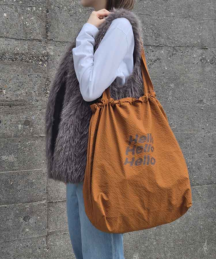 くるっとコンパクト巾着トート