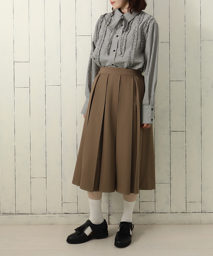 le petaleフリルラインチェックブラウス